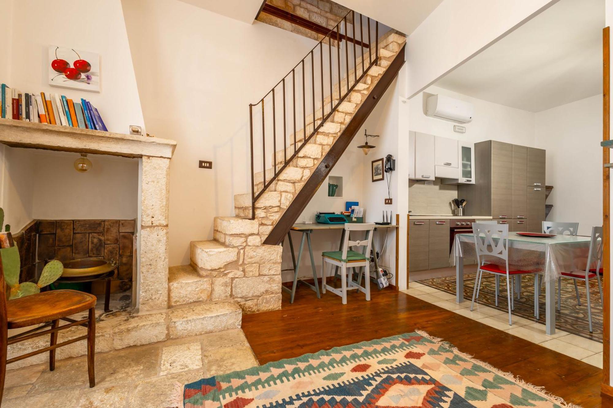 Antiche Mura Apartments "Nel Cuore Della Puglia"Bivani, Cucina, Terrazzo Turi Εξωτερικό φωτογραφία