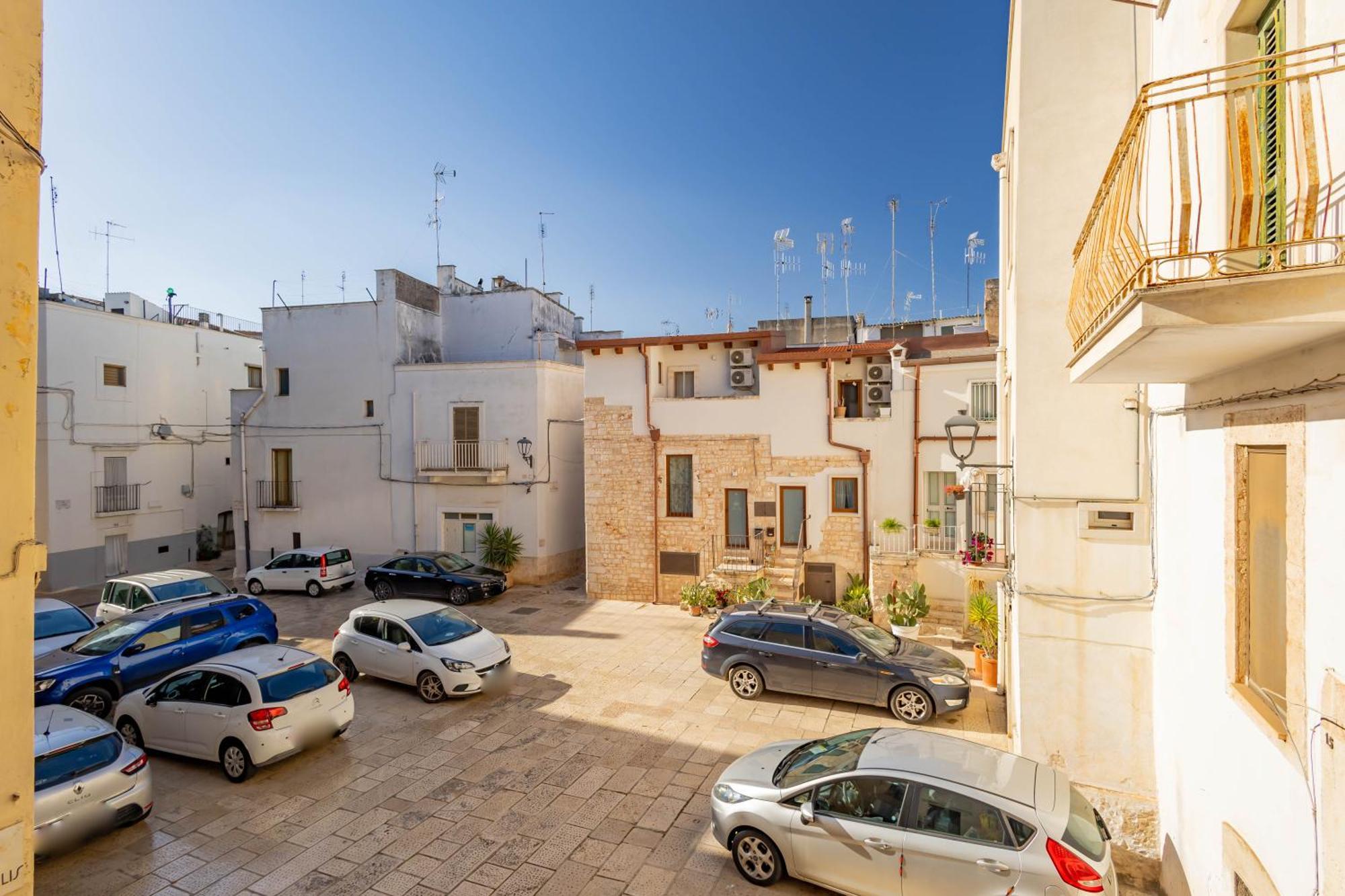 Antiche Mura Apartments "Nel Cuore Della Puglia"Bivani, Cucina, Terrazzo Turi Εξωτερικό φωτογραφία